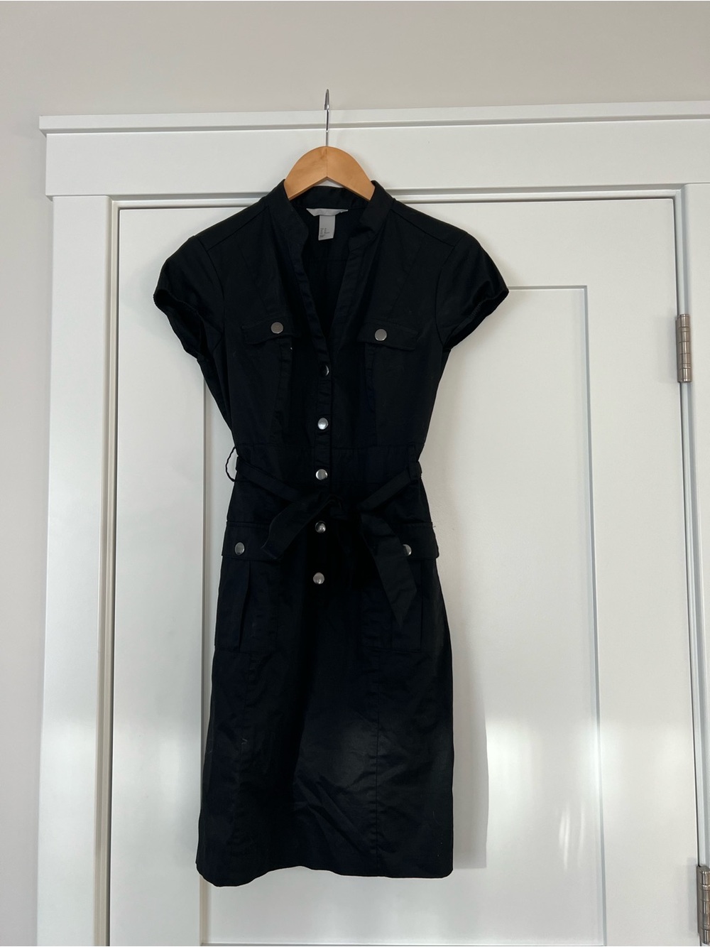 Old Navy Black Short-Sleeve Belted  Dress